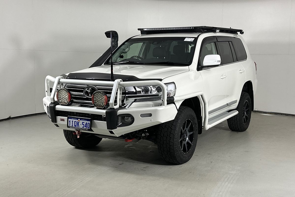 2021 Toyota LANDCRUISER LC200 SAHARA (4x4) VDJ200R