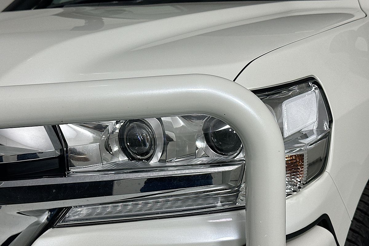 2019 Toyota LANDCRUISER LC200 SAHARA (4x4) VDJ200R