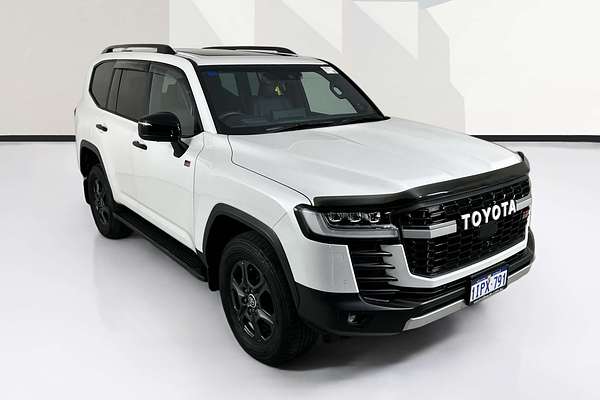 2024 Toyota Landcruiser LC300 GR-S (4x4) FJA300R