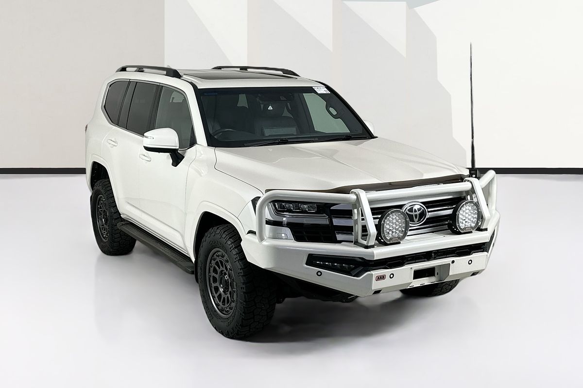2022 Toyota LANDCRUISER LC300 VX (4x4) FJA300R