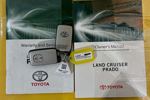 2017 Toyota Landcruiser PRADO KAKADU (4x4) GDJ150R MY17
