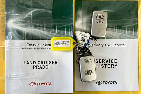 2017 Toyota Landcruiser PRADO KAKADU (4x4) GDJ150R MY16