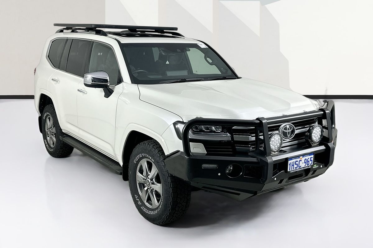 2022 Toyota LANDCRUISER LC300 SAHARA (4x4) FJA300R