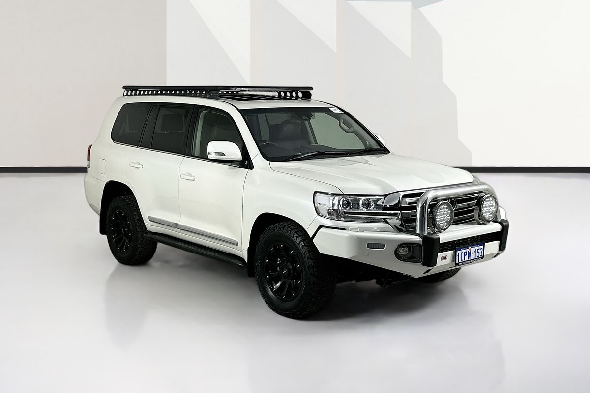 2020 Toyota LANDCRUISER LC200 SAHARA (4x4) VDJ200R