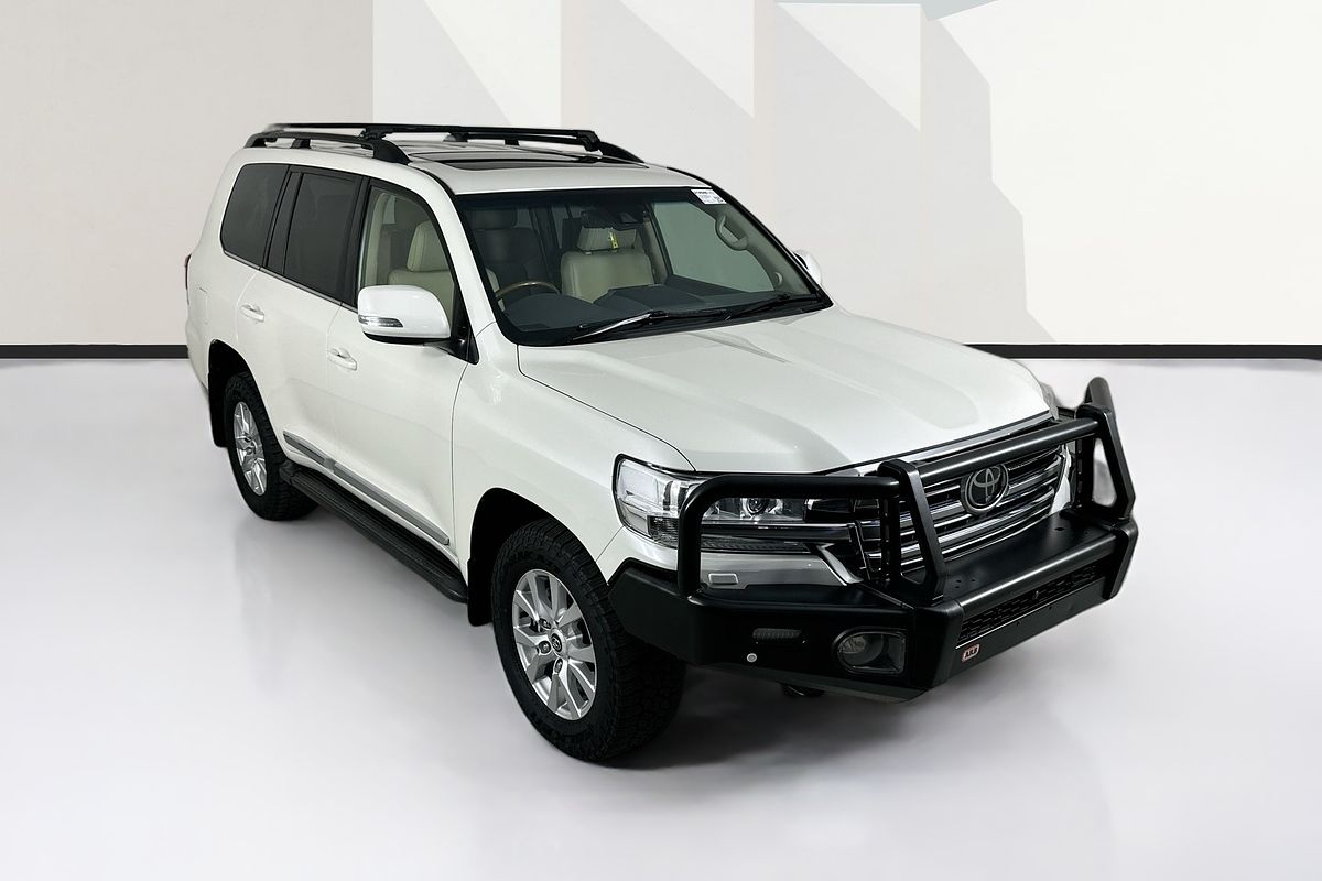 2018 Toyota LANDCRUISER SAHARA (4x4) VDJ200R MY16