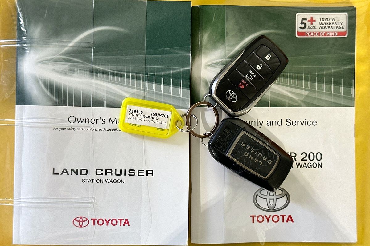 2019 Toyota LANDCRUISER LC200 SAHARA (4x4) VDJ200R