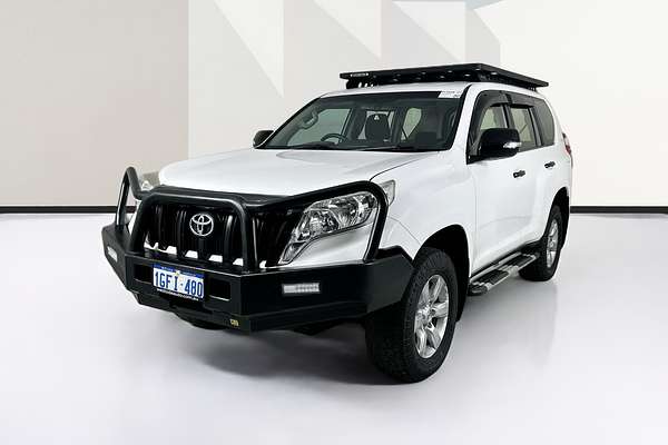 2017 Toyota LANDCRUISER GX GDJ150R