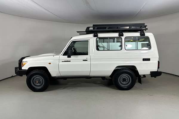 2015 Toyota LANDCRUISER WORKMATE (4x4) 2 SEAT VDJ78R MY12 UPDATE