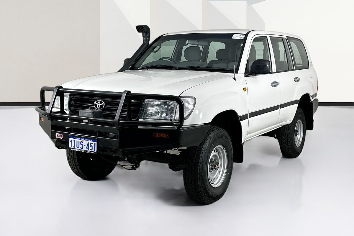 2003 Toyota LANDCRUISER (4x4) HZJ105R