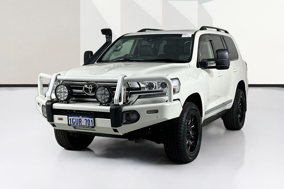 2019 Toyota LANDCRUISER LC200 SAHARA (4x4) VDJ200R