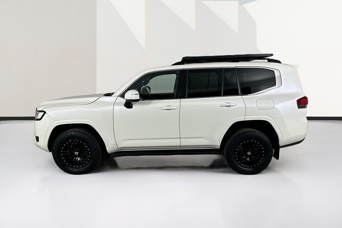 2022 Toyota Landcruiser VX FJA300R