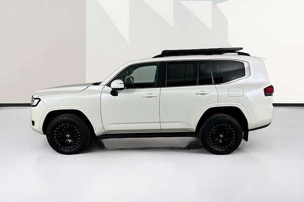 2022 Toyota Landcruiser VX FJA300R
