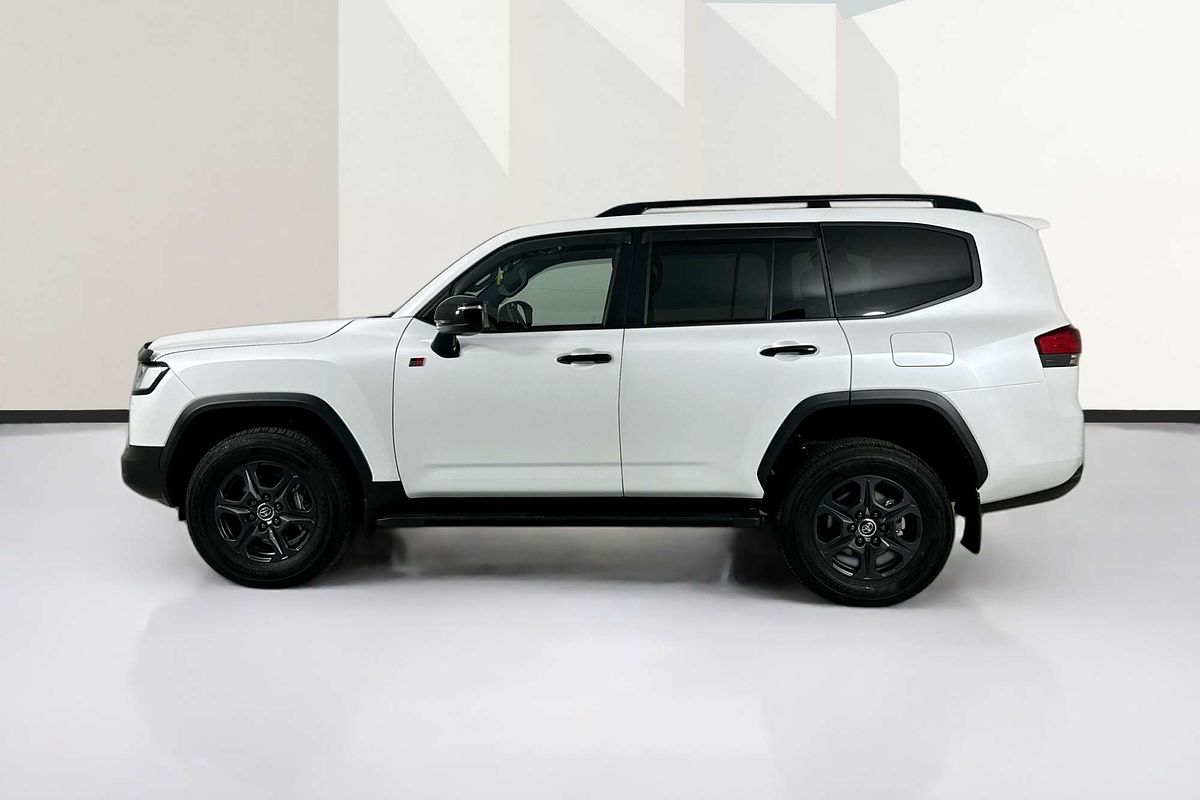 2024 Toyota Landcruiser LC300 GR-S (4x4) FJA300R