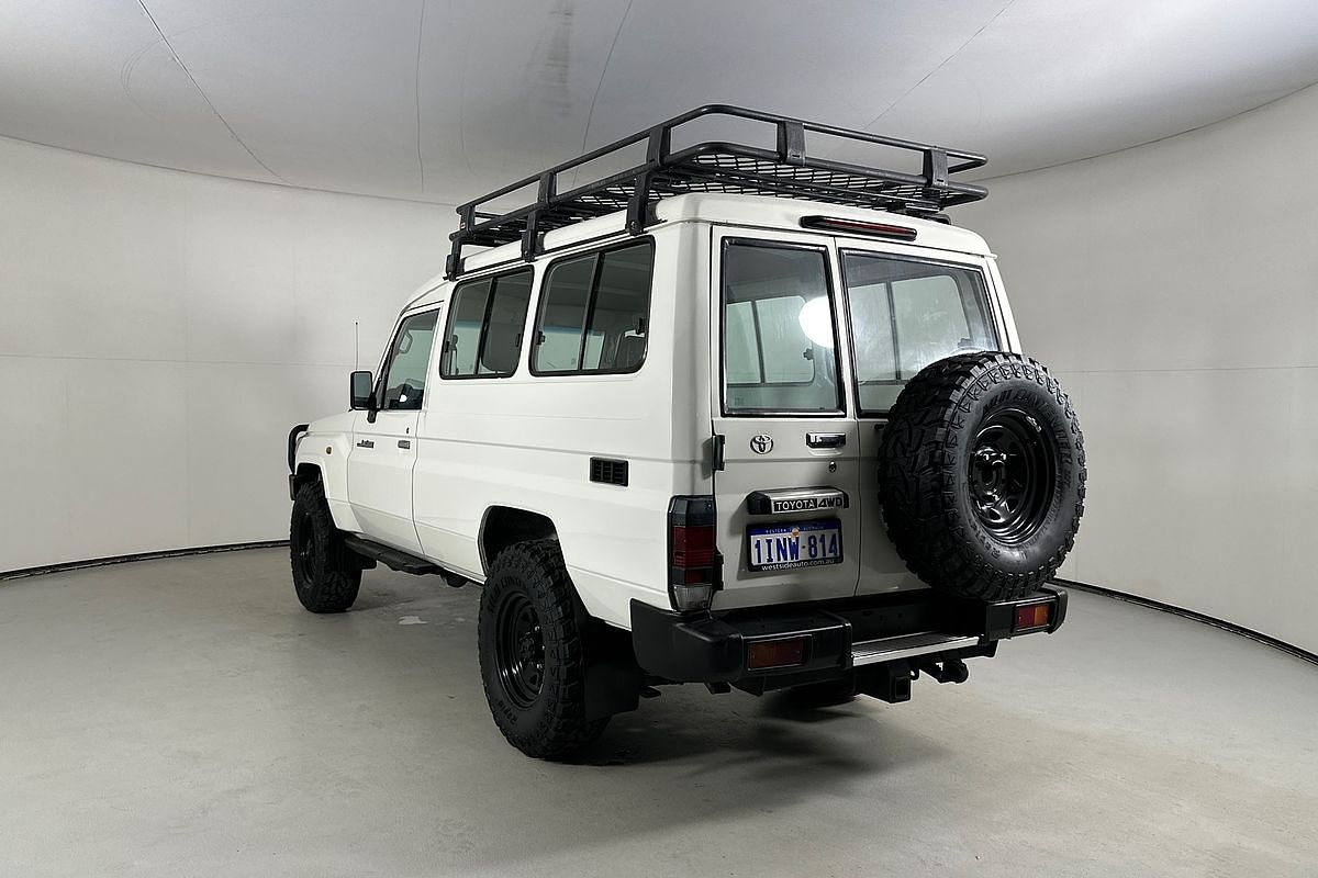 2018 Toyota LANDCRUISER WORKMATE (4x4) 2 SEAT VDJ78R MY18