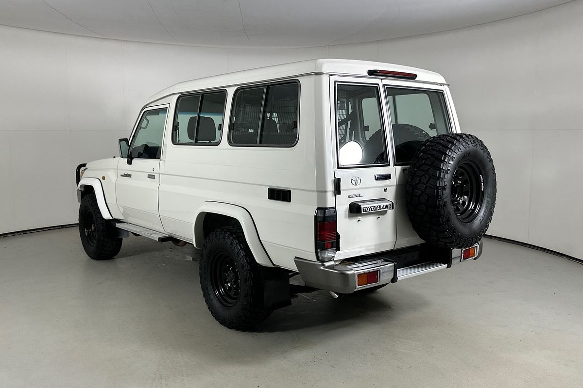 2016 Toyota LANDCRUISER GXL (4x4) VDJ78R MY12 UPDATE