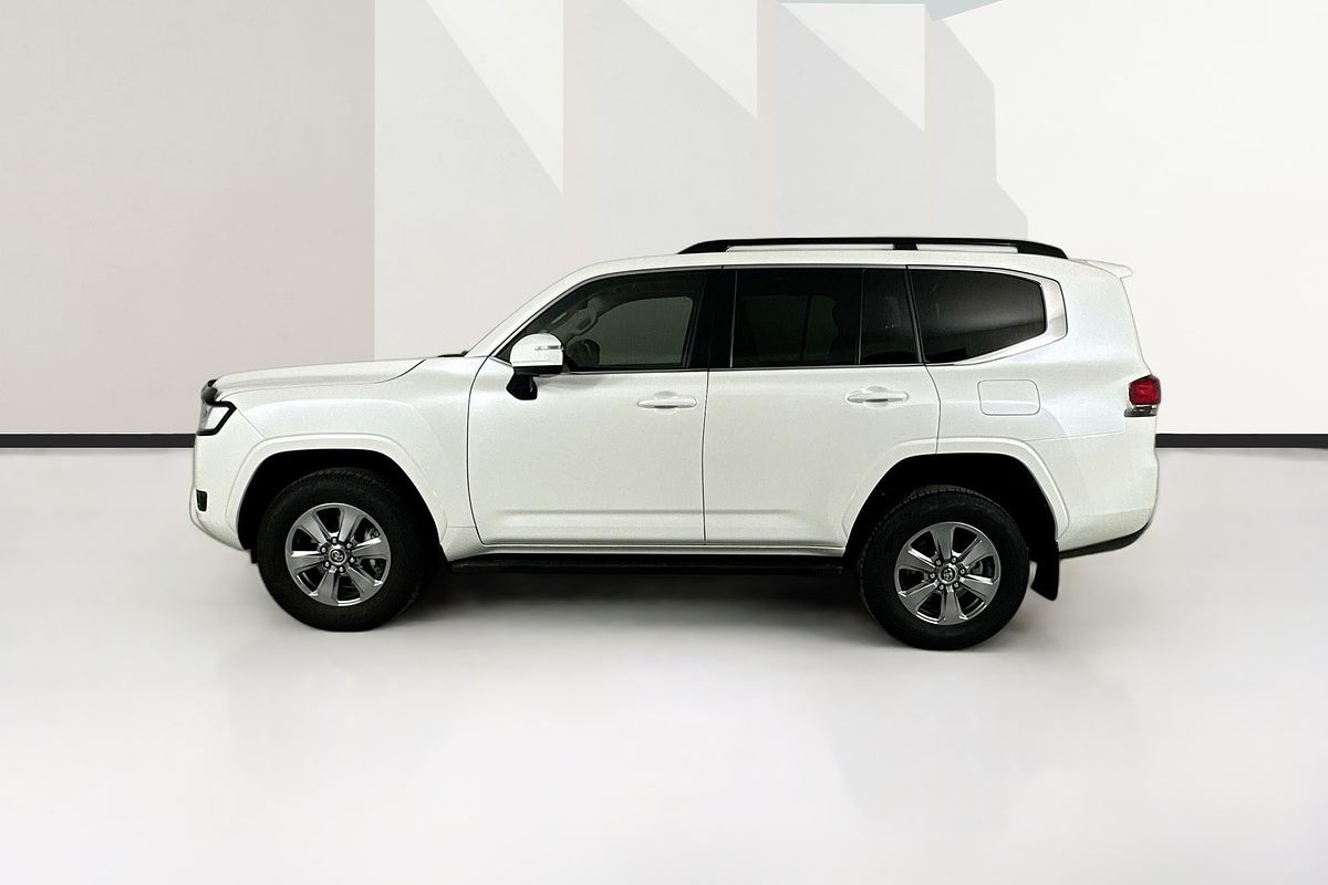 2022 Toyota LANDCRUISER LC300 VX (4x4) FJA300R