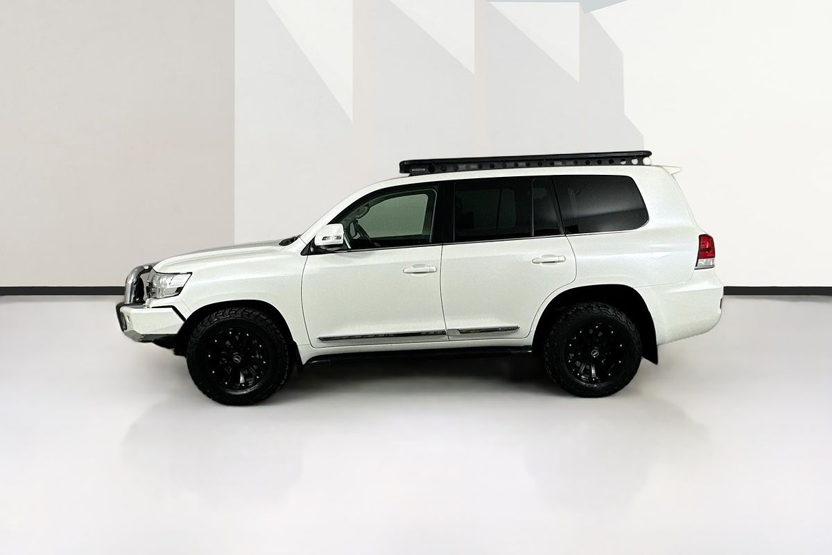 2020 Toyota LANDCRUISER LC200 SAHARA (4x4) VDJ200R