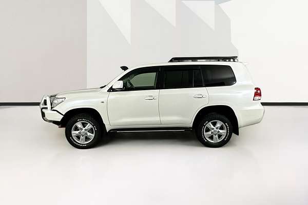 2011 Toyota LANDCRUISER SAHARA (4x4) VDJ200R 09 UPGRADE