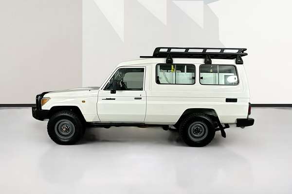 2016 Toyota Landcruiser WORKMATE (4x4) 3 SEAT VDJ78R MY12 UPDATE