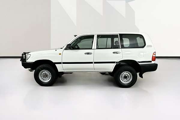 2003 Toyota LANDCRUISER (4x4) HZJ105R