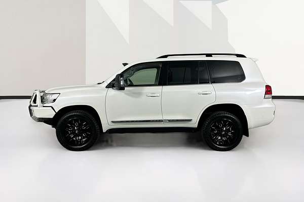 2019 Toyota LANDCRUISER LC200 SAHARA (4x4) VDJ200R