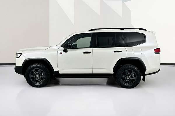 2023 Toyota LANDCRUISER LC300 GR-S (4x4) FJA300R