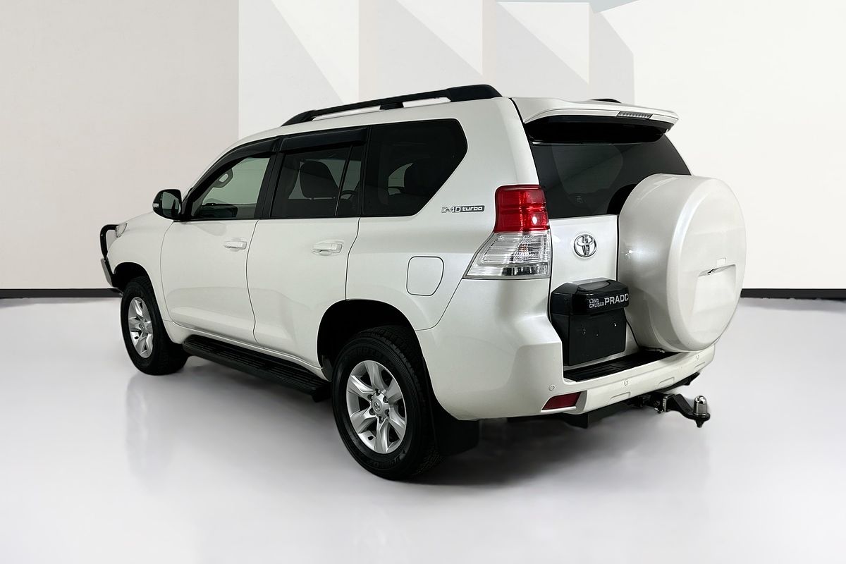 2013 Toyota LANDCRUISER PRADO ALTITUDE (4x4) KDJ150R 11 UPGRADE