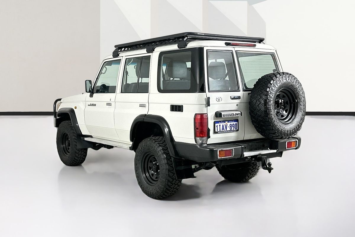 2017 Toyota LANDCRUISER WORKMATE (4x4) VDJ76R MY18