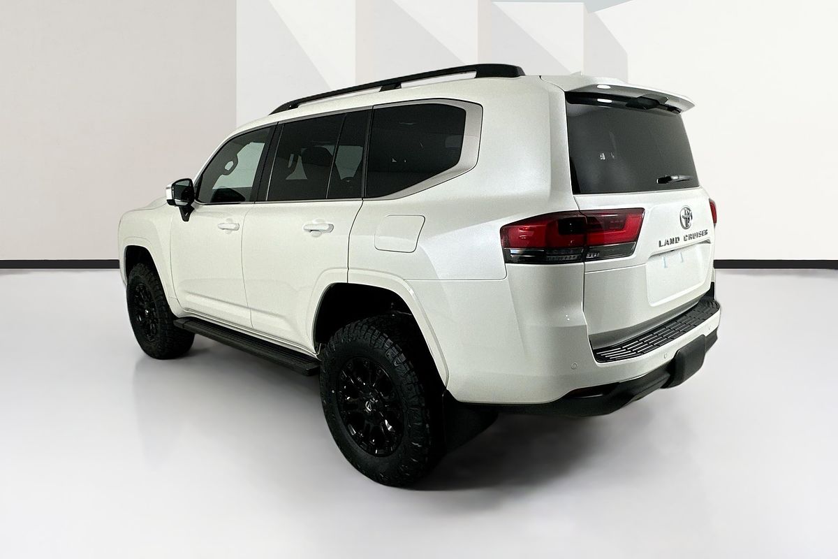 2024 Toyota LANDCRUISER VX FJA300R