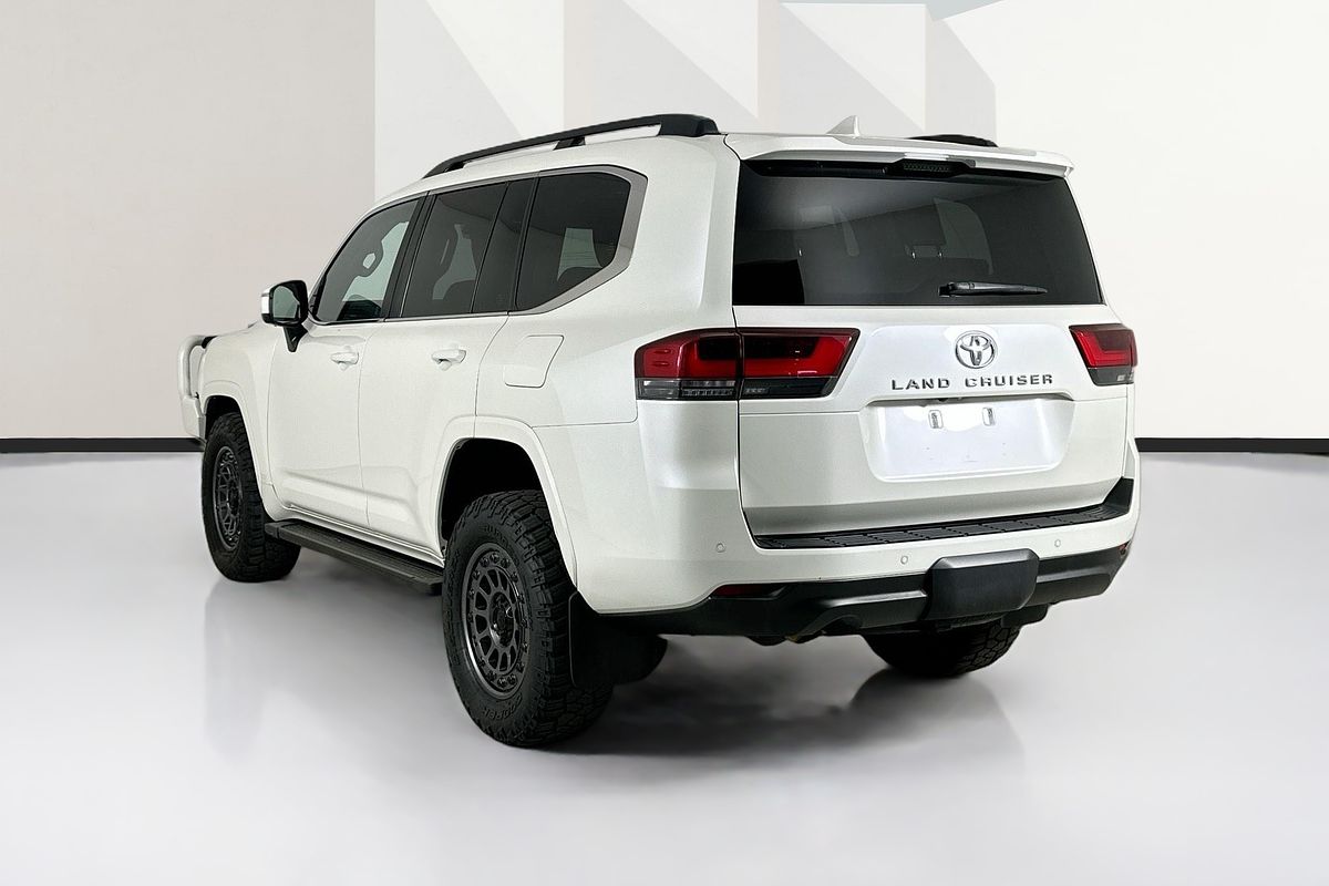 2022 Toyota LANDCRUISER LC300 VX (4x4) FJA300R