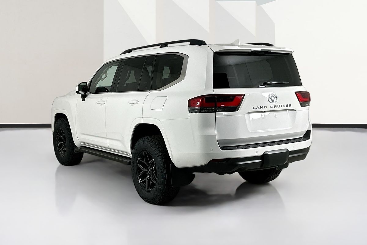 2024 Toyota LANDCRUISER LC300 VX (4x4) FJA300R