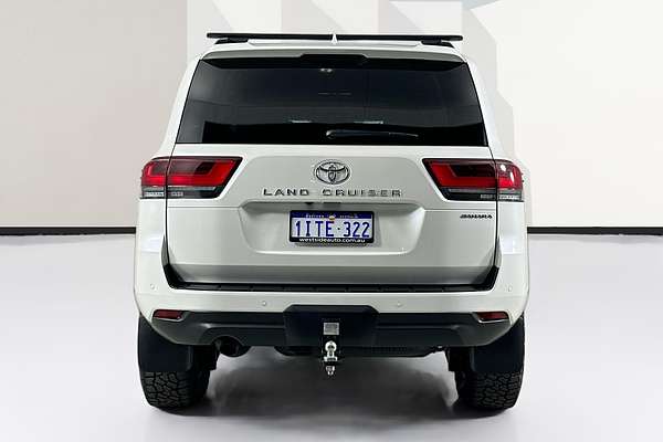 2022 Toyota LANDCRUISER LC300 SAHARA (4x4) FJA300R