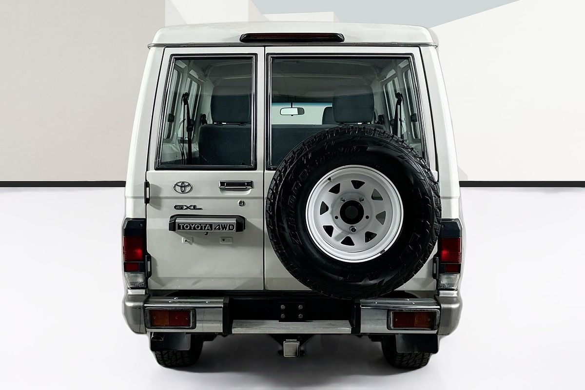 2019 Toyota Landcruiser GXL (4x4) 5 SEAT VDJ78R