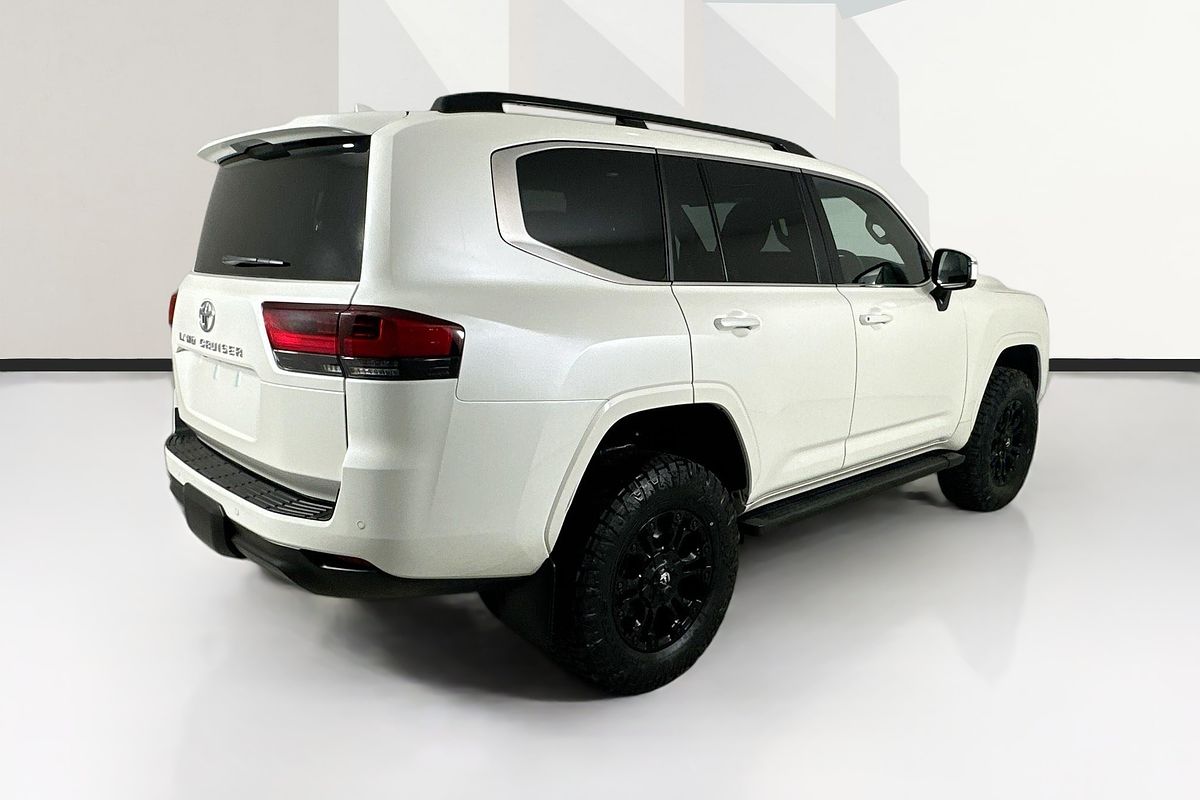 2024 Toyota LANDCRUISER VX FJA300R