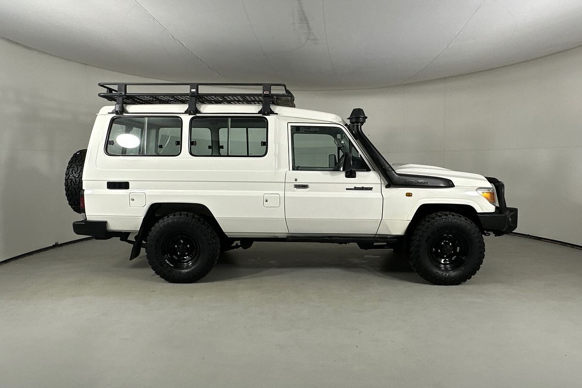 2018 Toyota LANDCRUISER WORKMATE (4x4) 2 SEAT VDJ78R MY18