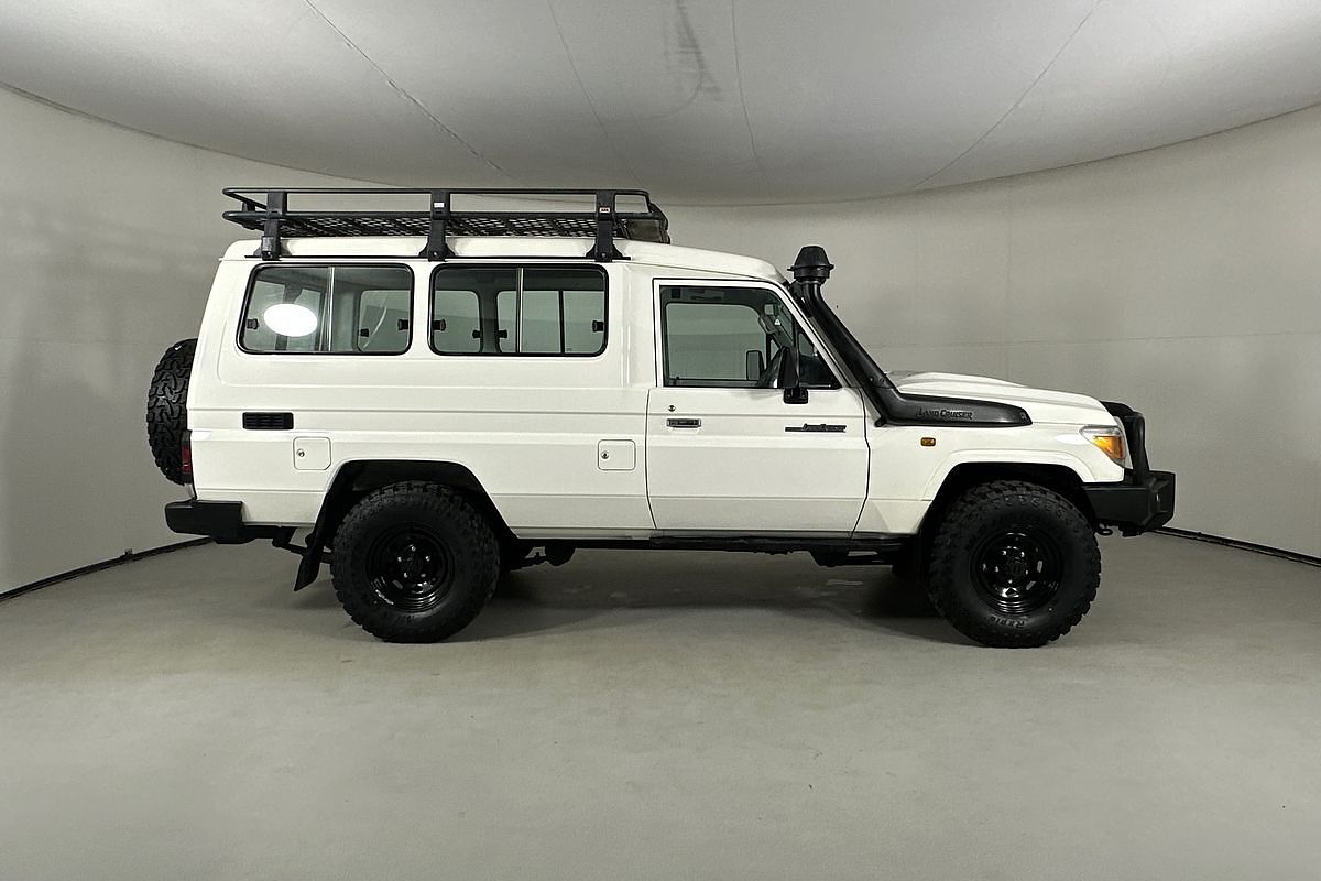 2018 Toyota LANDCRUISER WORKMATE (4x4) 2 SEAT VDJ78R MY18