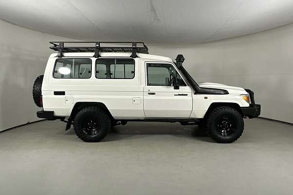 2018 Toyota LANDCRUISER WORKMATE (4x4) 2 SEAT VDJ78R MY18