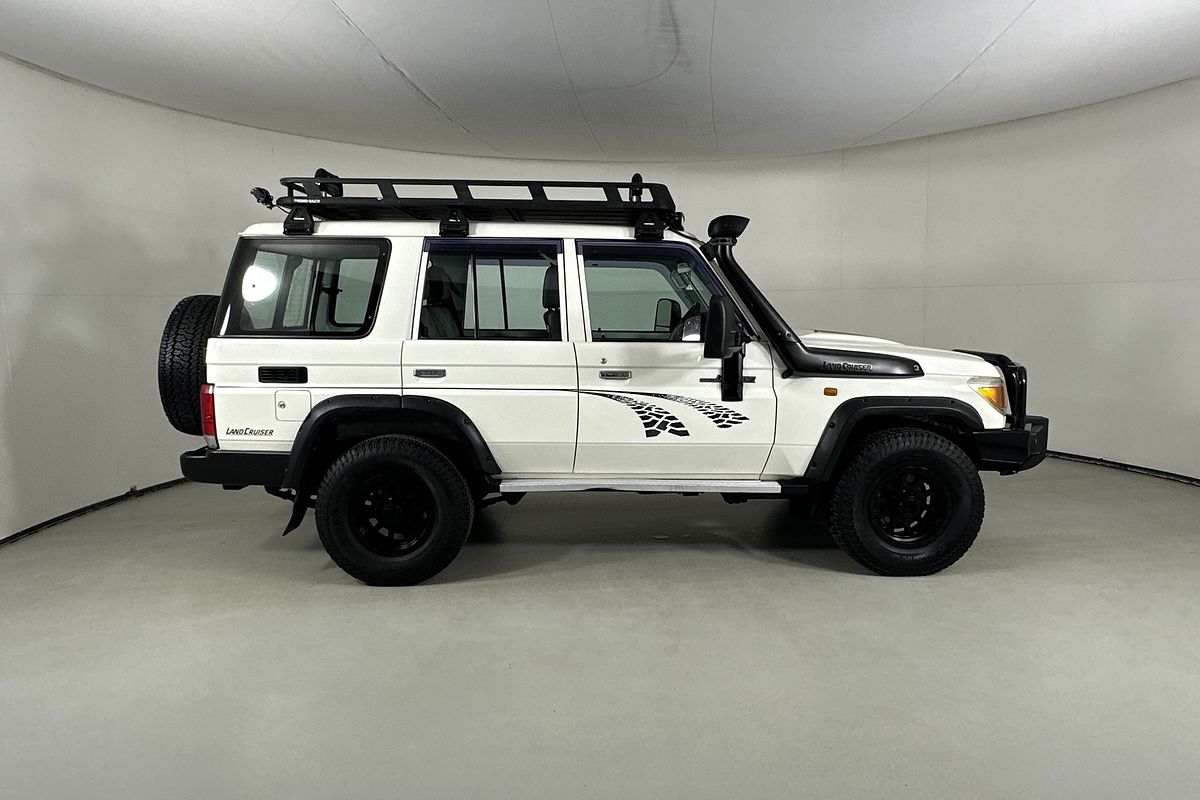 2015 Toyota LANDCRUISER WORKMATE (4x4) VDJ76R MY12 UPDATE