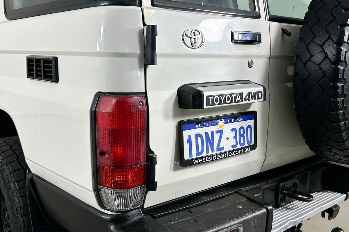 2010 Toyota LANDCRUISER WORKMATE (4x4) VDJ76R 09 UPGRADE
