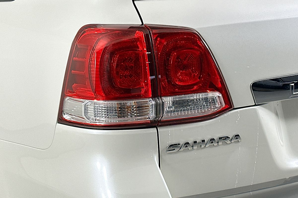 2011 Toyota LANDCRUISER SAHARA (4x4) VDJ200R 09 UPGRADE