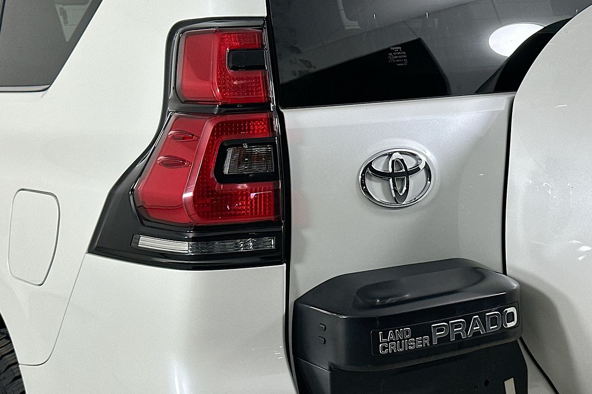 2018 Toyota Landcruiser PRADO KAKADU (4x4) GDJ150R