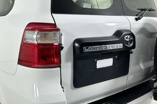 2020 Toyota LANDCRUISER LC200 GX (4x4) VDJ200R