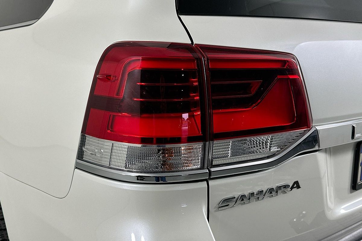 2019 Toyota LANDCRUISER LC200 SAHARA (4x4) VDJ200R