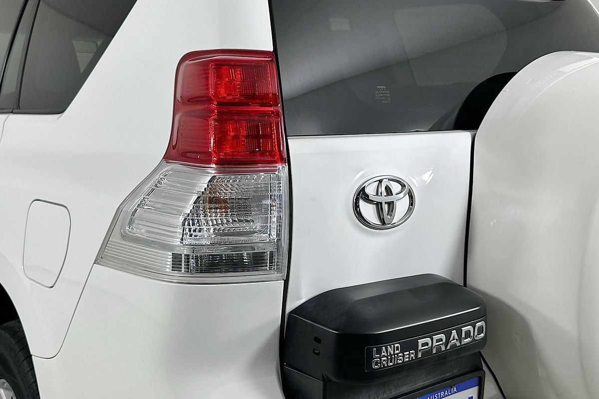 2013 Toyota LANDCRUISER PRADO GXL (4x4) KDJ150R 11 UPGRADE