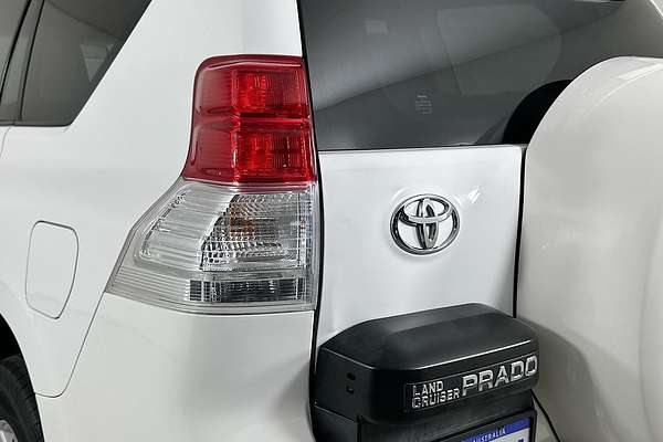2013 Toyota LANDCRUISER PRADO GXL (4x4) KDJ150R 11 UPGRADE