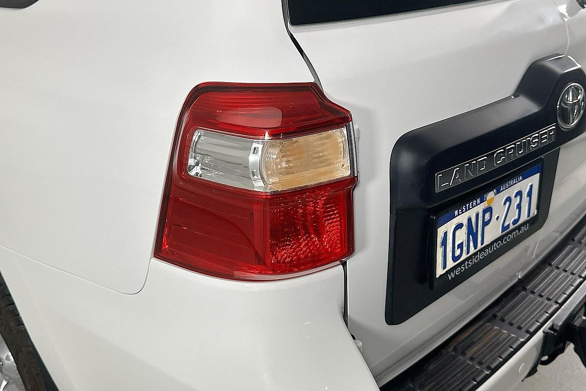 2018 Toyota LANDCRUISER GX (4x4) VDJ200R MY16