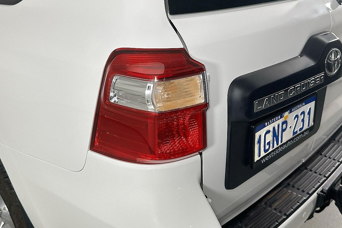 2018 Toyota LANDCRUISER GX (4x4) VDJ200R MY16