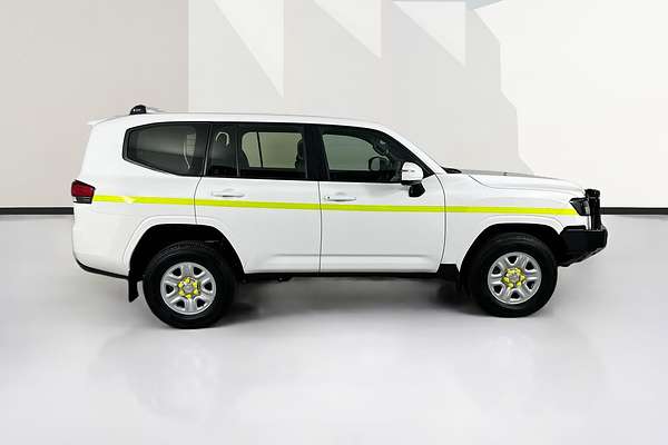 2023 Toyota Landcruiser GX FJA300R
