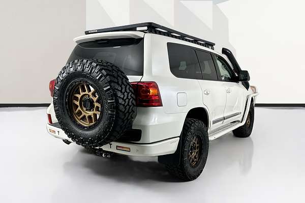 2015 Toyota Landcruiser Sahara VDJ200R