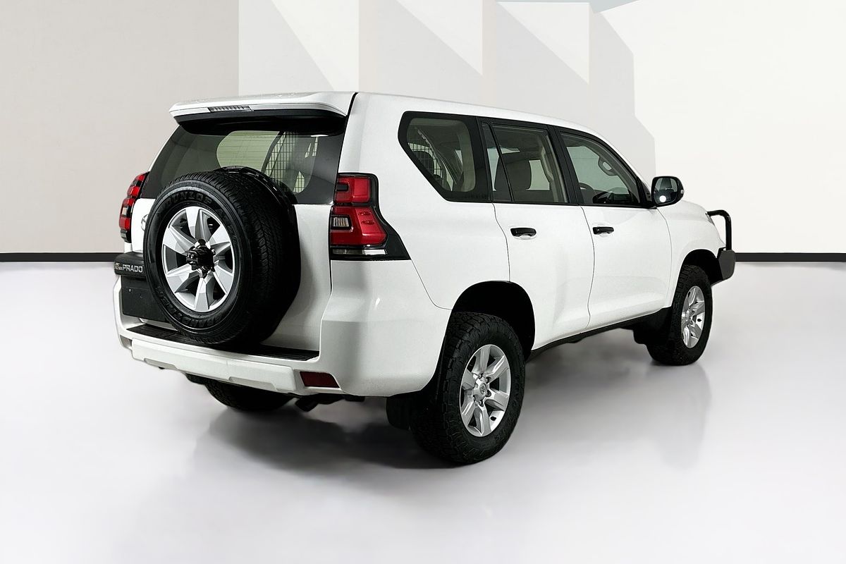 2018 Toyota LANDCRUISER GX GDJ150R